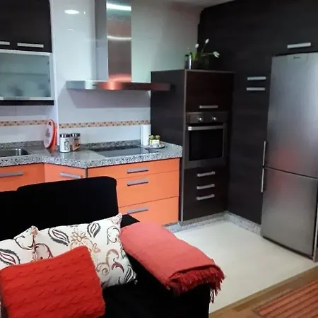 Cozy In Orense Of 45 M² With Parking Apartamento Ourense