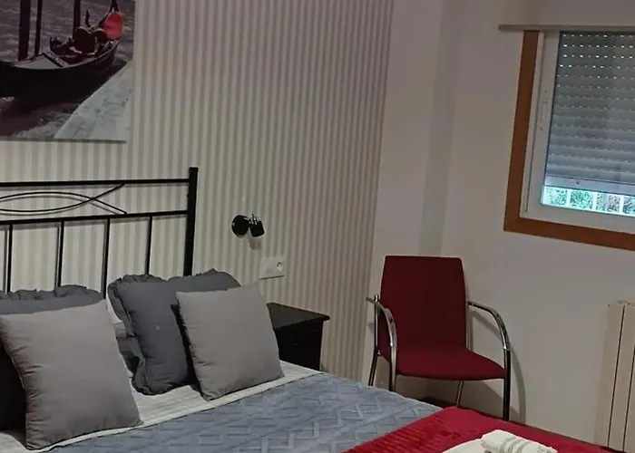 Cozy In Orense Of 45 M² With Parking * Ουρένσε