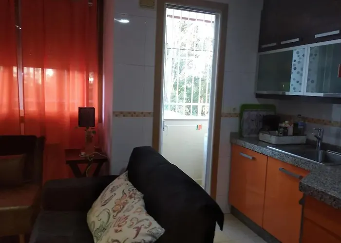Διαμέρισμα Cozy In Orense Of 45 M² With Parking Ουρένσε